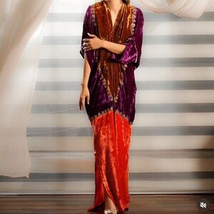 Velvet Kaftan in three Tones, Pakistani outfit